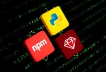 کارشناسان امنیت سایبری از شناسایی پکیج‌های آلوده در سه مخزن بزرگ نرم‌افزاری NPM، PyPI و RubyGems خبر دادند. این پکیج‌ها با ظاهری مشابه کتابخانه‌های معتبر منتشر شده‌اند و از وب‌هوک‌های Discord برای ارسال داده‌های محرمانه مانند کلیدهای API، فایل‌های پیکربندی و اطلاعات سرور استفاده می‌کنند.
